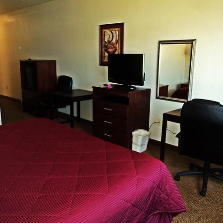 Travelodge By Wyndham Carlsbad Nm Extérieur photo