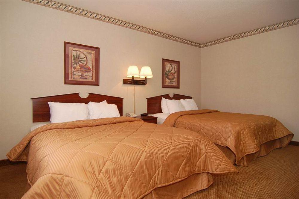 Travelodge By Wyndham Carlsbad Nm Extérieur photo